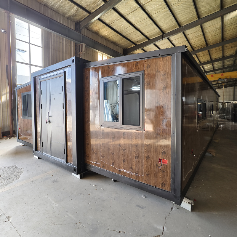 40ft Expandable Container House – Spacious, Durable & Ready to Install