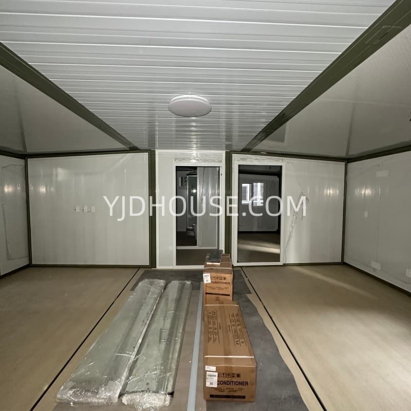 40ft Prefab expandable container homes with toilet and shower（4 Bedrooms and 2 Bathrooms）