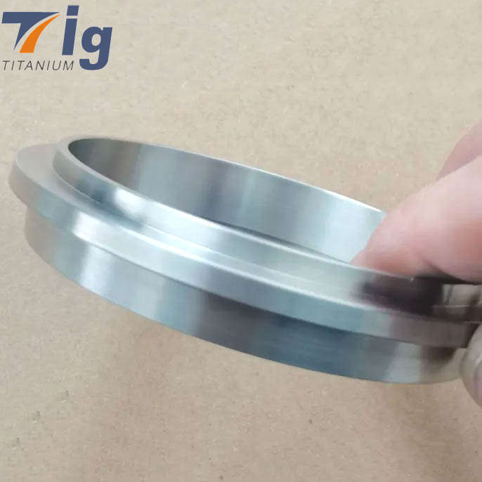 2" 2.25" 2.5" 3" 3.5" 4" 5" Titanium V-band Assemblies*1 male flange  *1 female flange