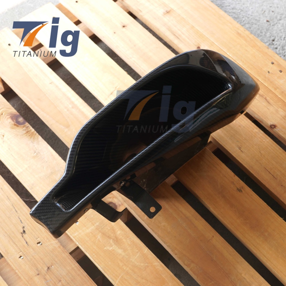 BMW F30 Carbon Fiber Headlight Delete