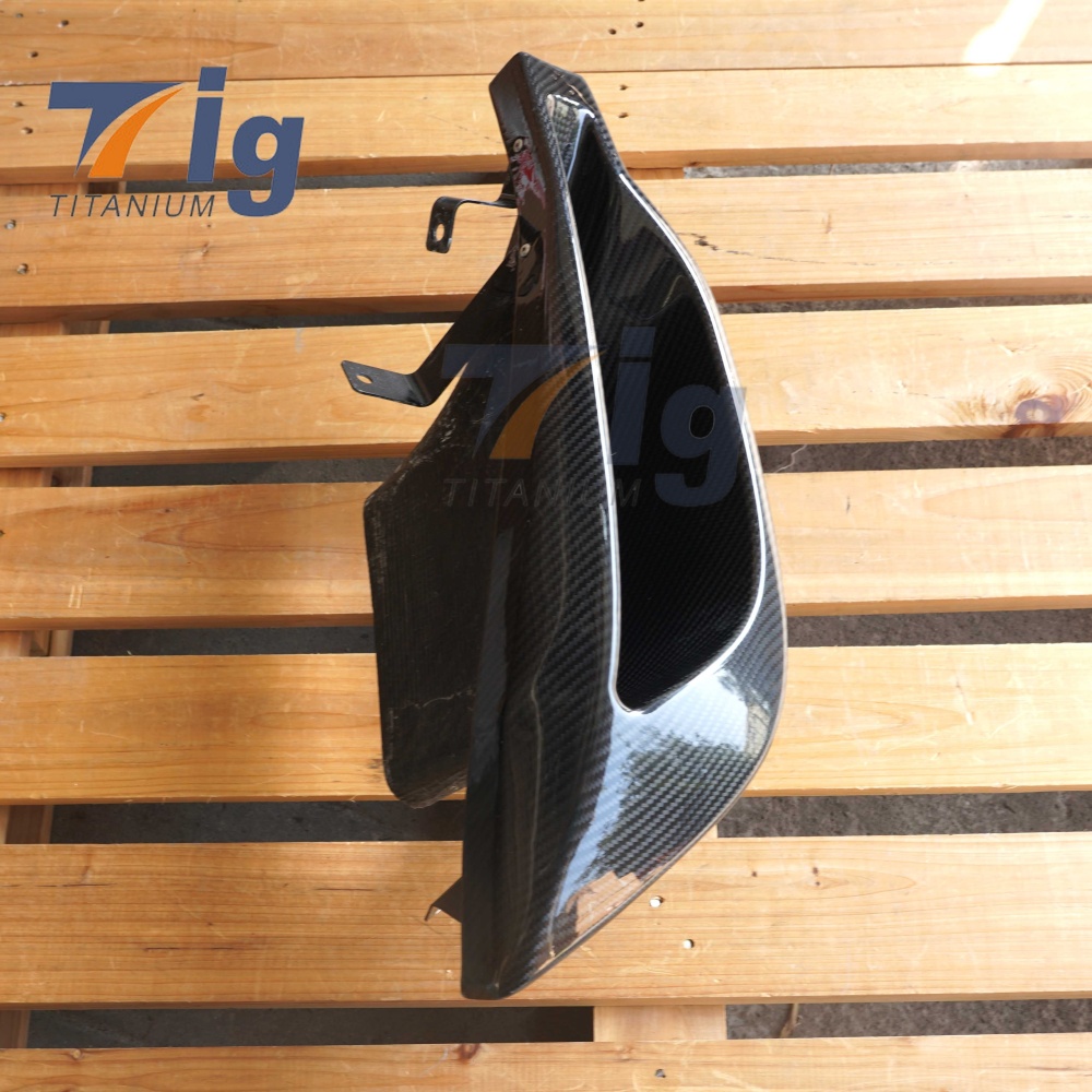 BMW F30 Carbon Fiber Headlight Delete