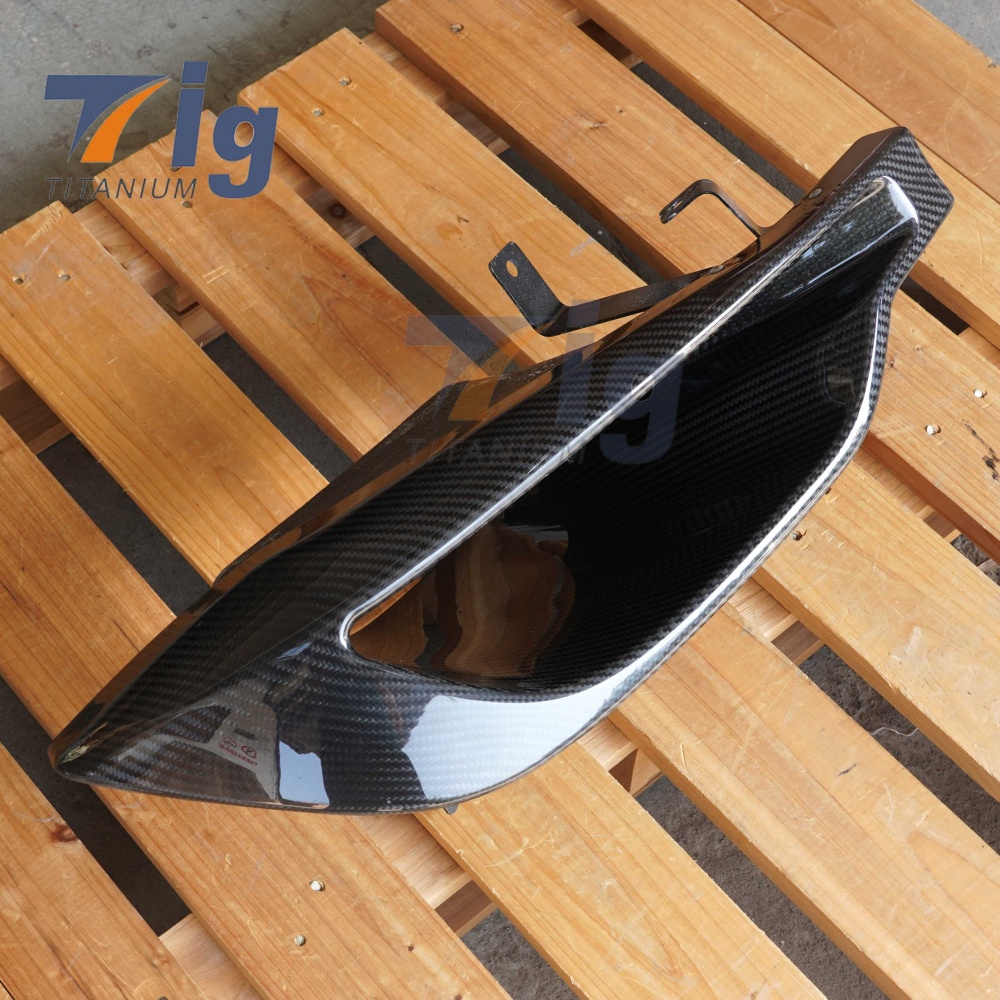 BMW F30 Carbon Fiber Headlight Delete