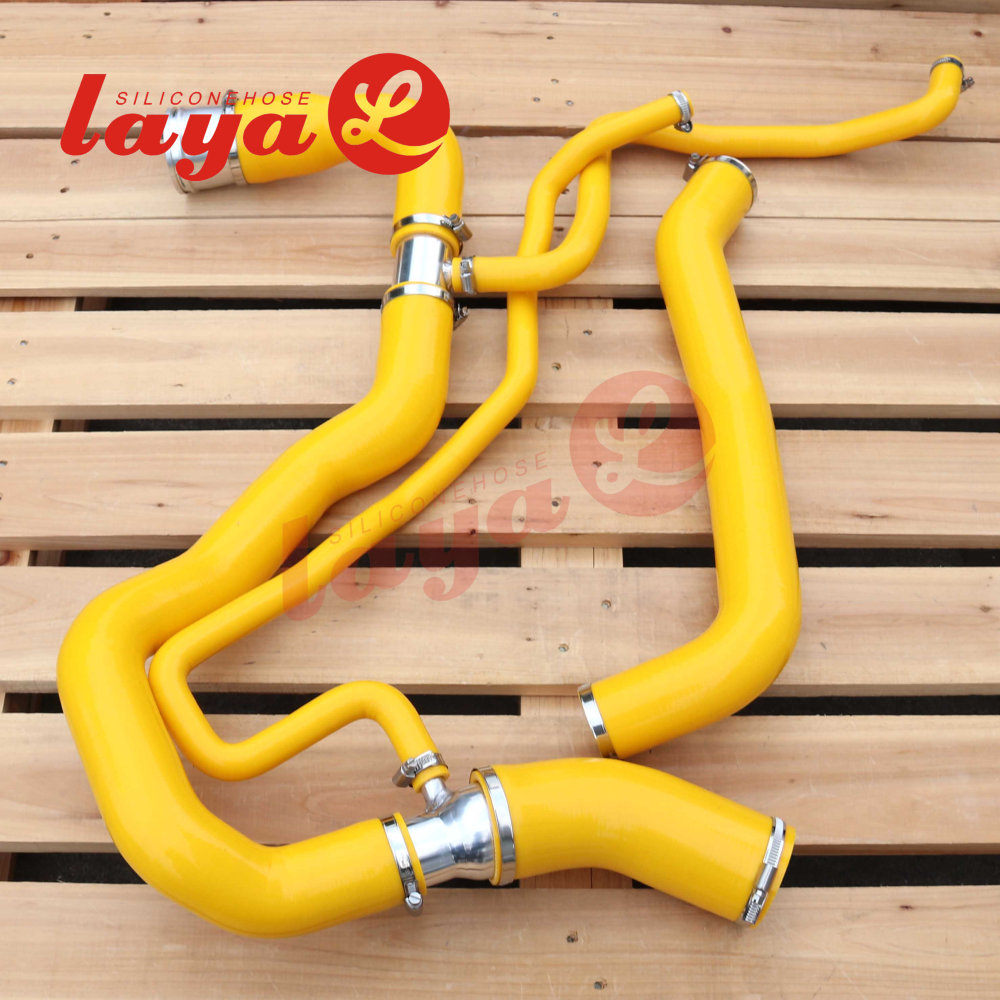 2011-2016 GM 6.6L DURAMAX PERFORMANCE SILICONE UPPER AND LOWER COOLANT HOSE KIT