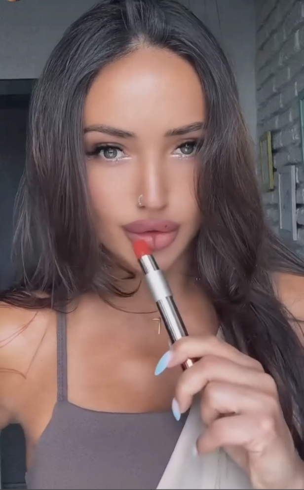 elfbar nachfüll pod läuft aus LUCKY KISS Disposable Vape & Best Vape Pen for Fashionable Women main image 1