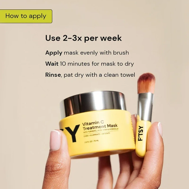 Turmeric Clay Mask — Anti-Acne & Exfoliating Care