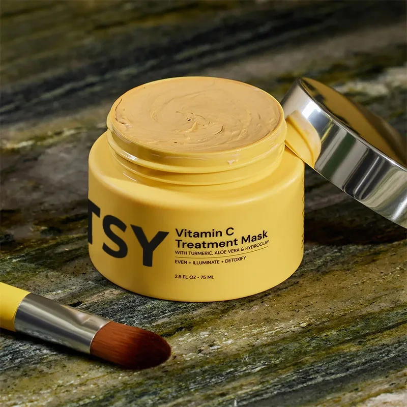 Turmeric Clay Mask — Anti-Acne & Exfoliating Care