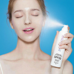 Coconut Hydrating Shining Sunscreen Spray