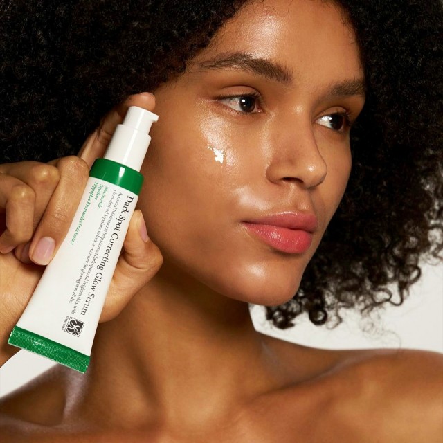 Custom Glow Serum Factory for Brightening and Hydrating Skincare