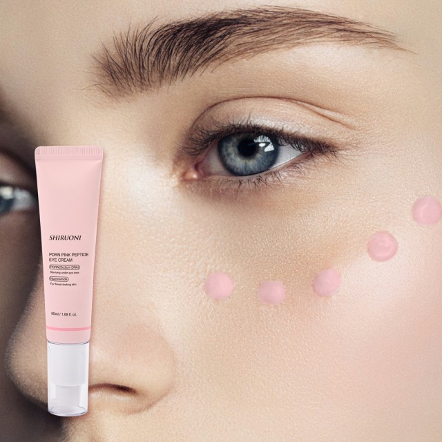 Silky Lightweight Retinol Peptide Eye Cream Texture