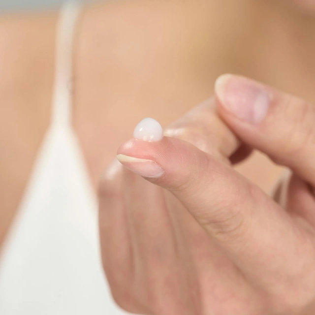Custom OEM peptide serum for Korean skincare brands