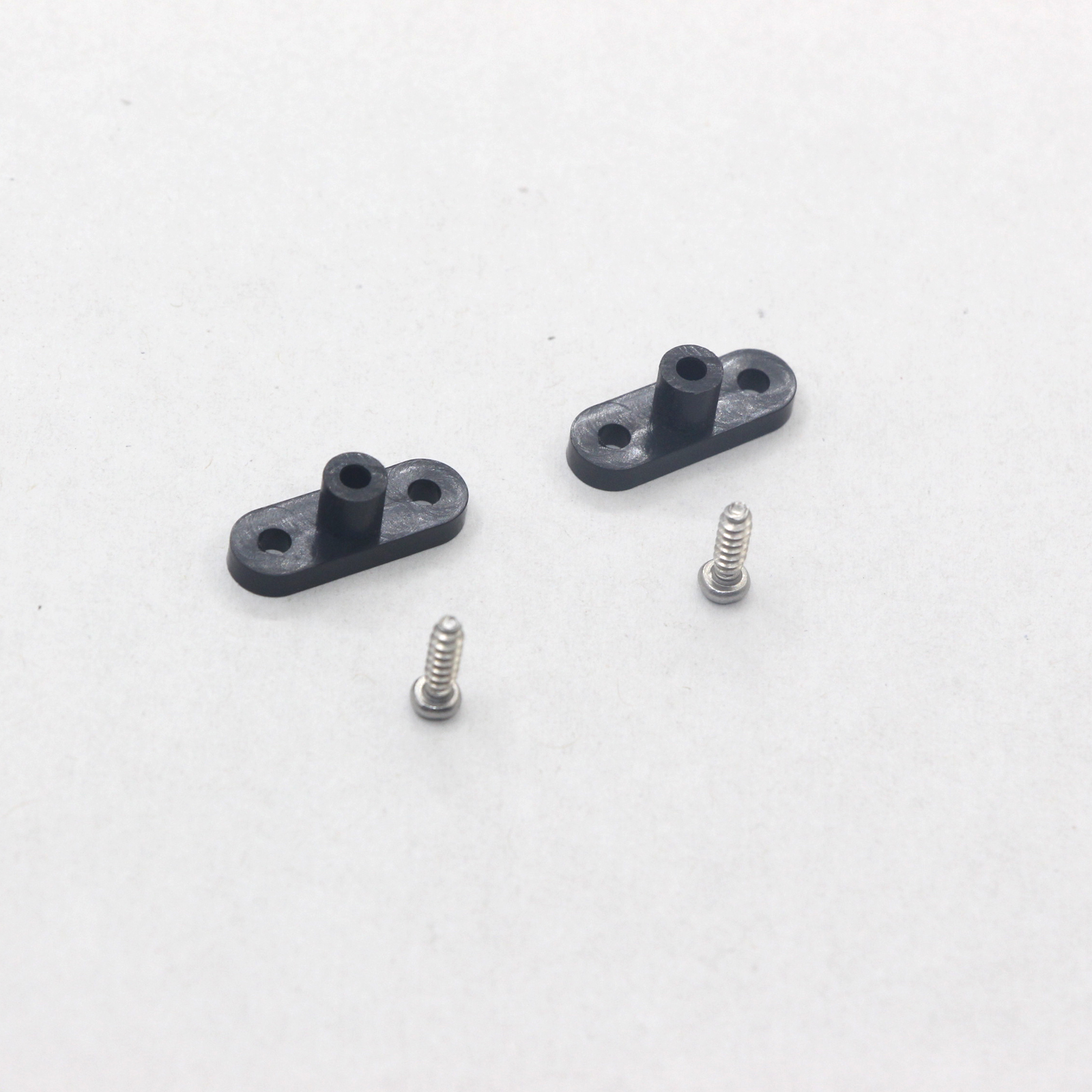 【Item No.:820904】motor plastic mount with screws (PK2)