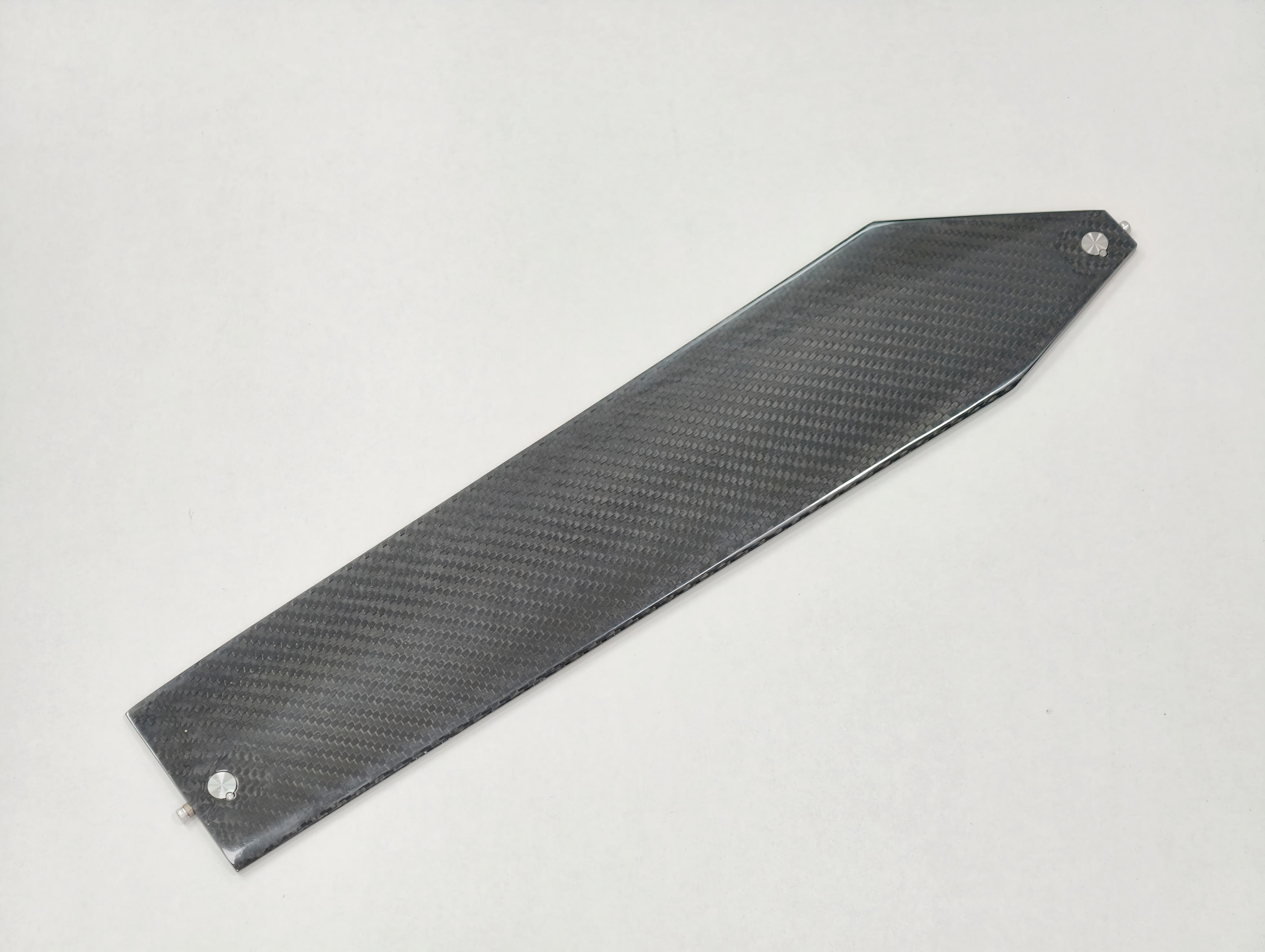 【Item No.:8820062】Mint Carbon Keel inc fixings
