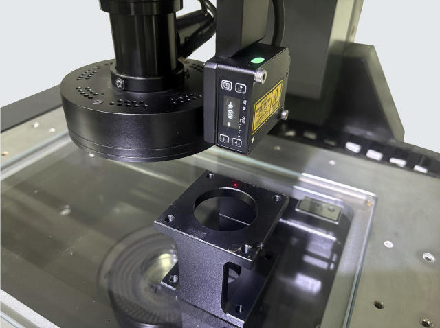 SP-4030 Automatic Vision Measuring System with 0.01 µm Absolute Linear Scale & Optional Laser Module