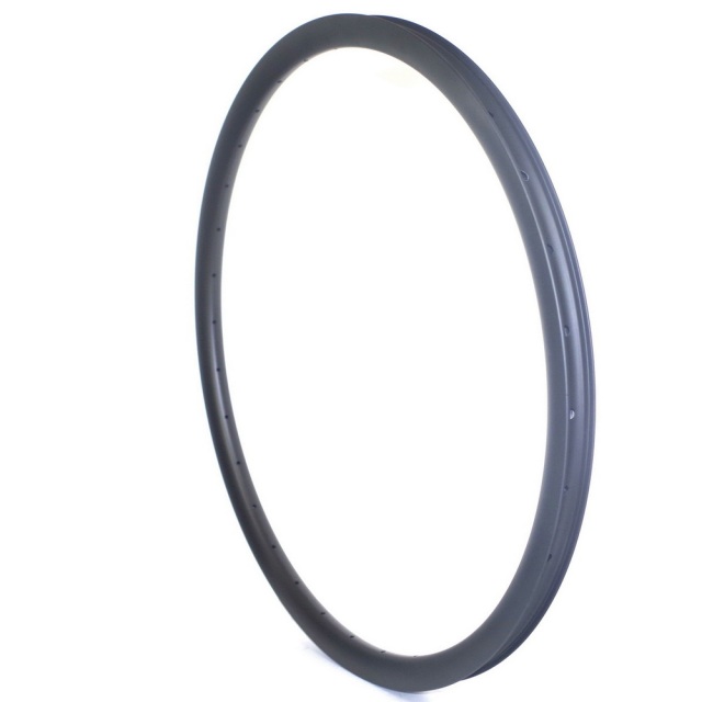 29ER MTB Carbon Rims Super Light 30mm Width 30mm Depth Symmetrical or Asymmetrical Tubeless