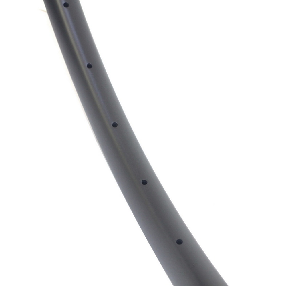 29ER MTB Carbon Rims Super Light 30mm Width 30mm Depth Symmetrical or Asymmetrical Tubeless