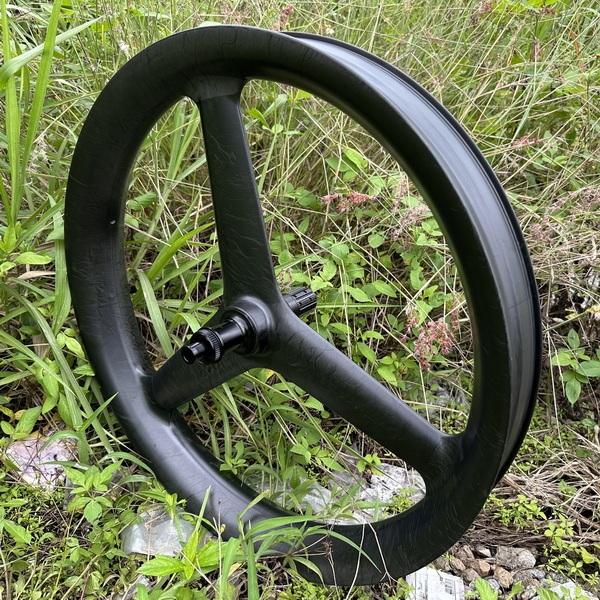 26ER Tri Spoke Fat Bike Carbon Wheels Center Lock 80MM External Width Tubeless Ratchet Hub System