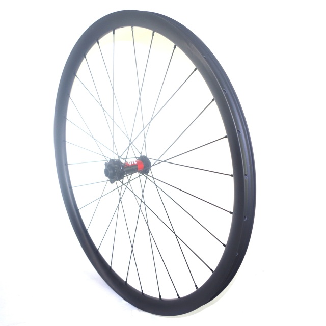 Super Light 29ER MTB Carbon Wheels 35mm External Width 25mm Depth Asymmetrical DT 240 EXP Boost