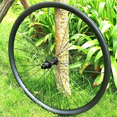 Super Light 29ER MTB Carbon Wheels 35mm External Width 25mm Depth Asymmetrical DT 240 EXP Boost