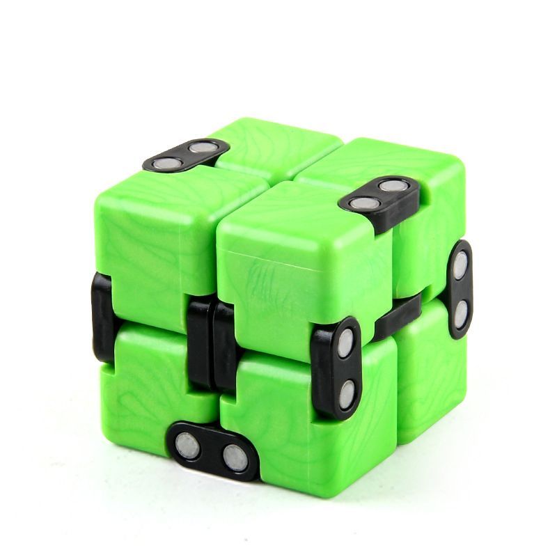 Magic Infinity Cube