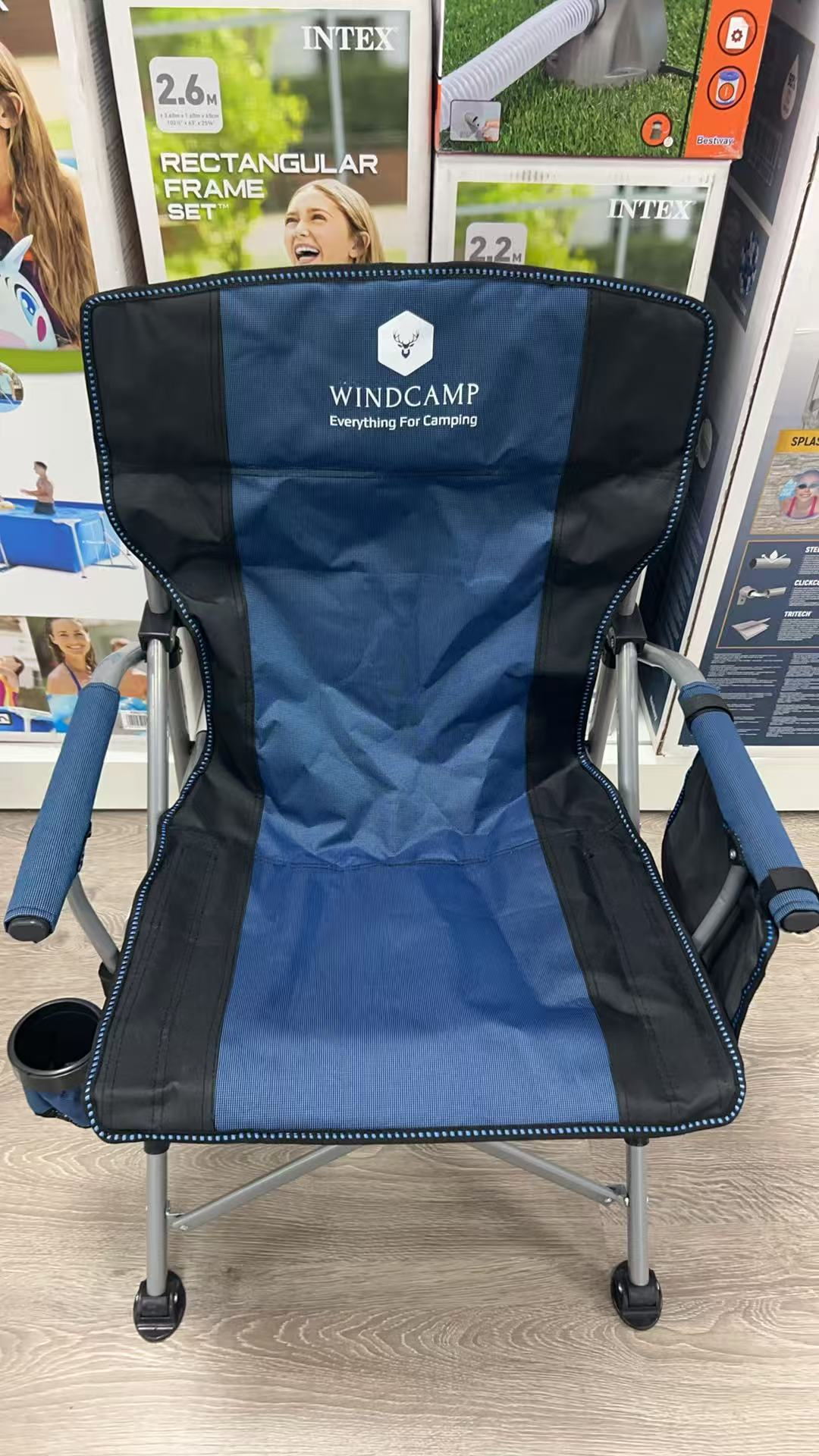 Foldable camping chair--portable, easy-carrying, comfortable good load-bearing capacity