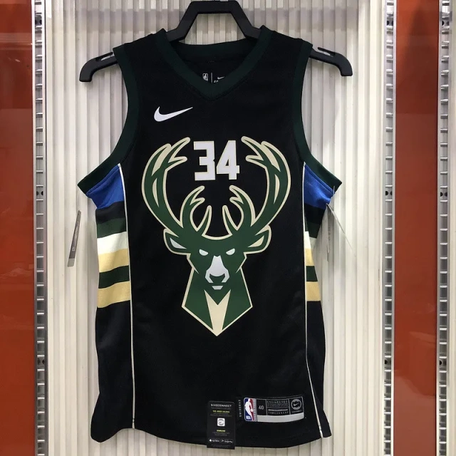 Mens Giannis Antetokounmpo 2020-21 Black Swingman Jersey - Icon Edition