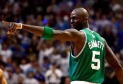 Kevin Garnett Mens Green Player Jersey- Icon Edition