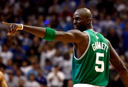 Kevin Garnett Mens Green Player Jersey- Icon Edition