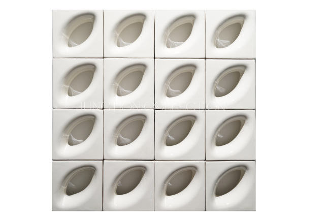 Glazed tile