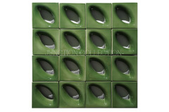 Glazed tile