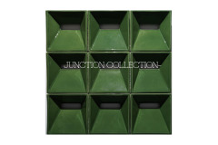 Glazed tile