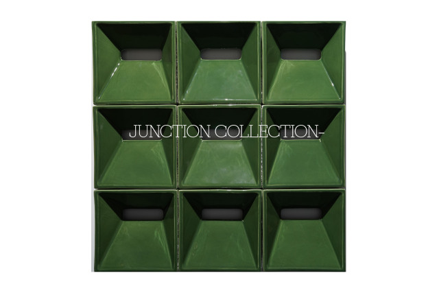Glazed tile