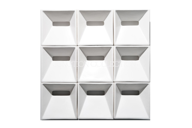 Glazed tile