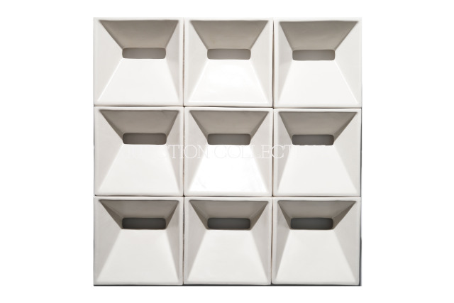 Glazed tile