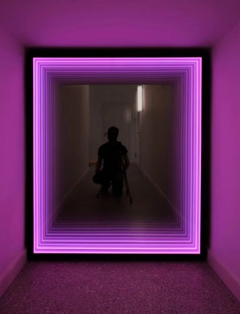 Abyss Mirror