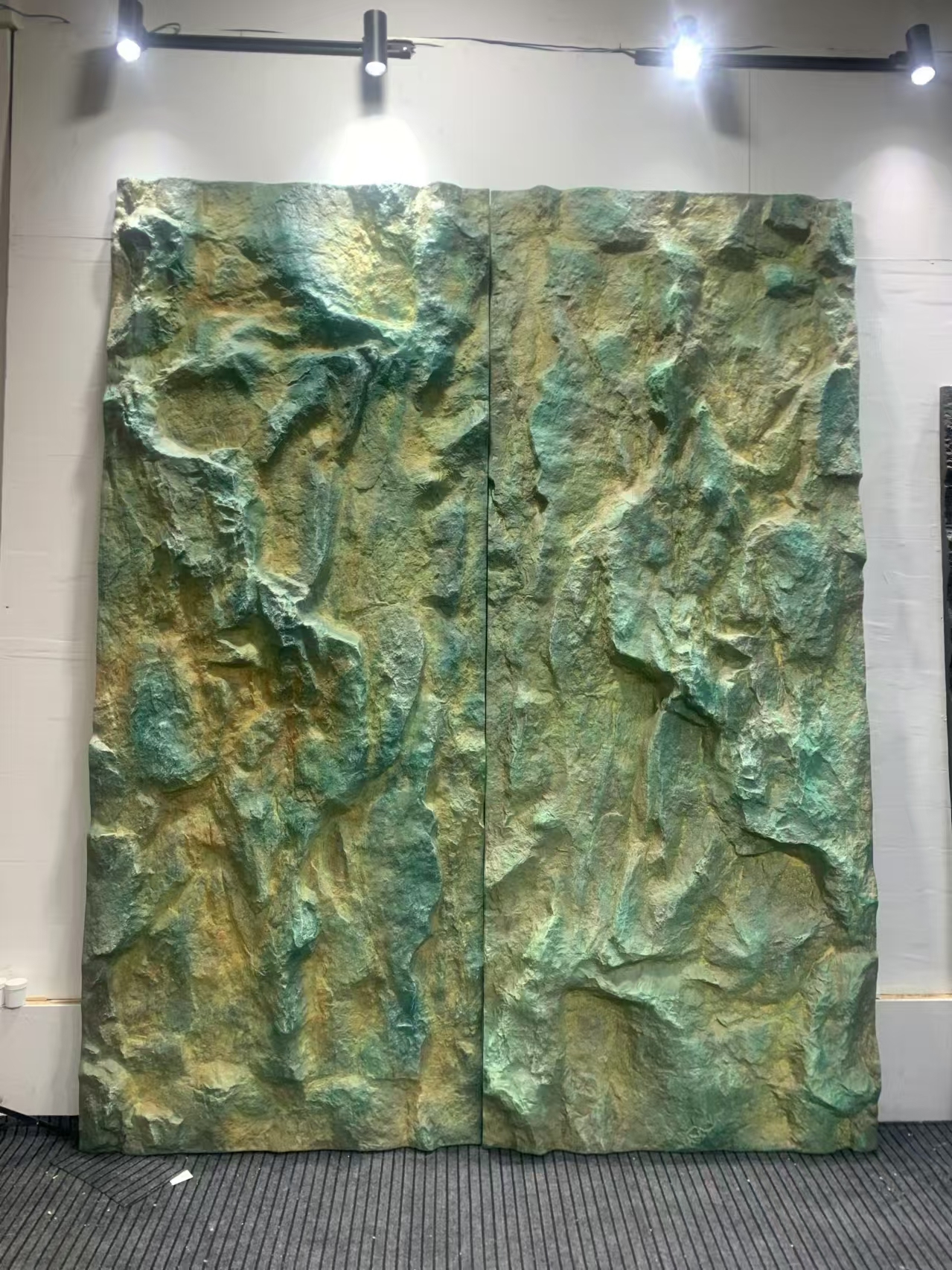 Pu Stone