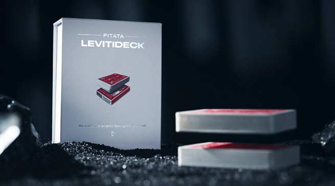 Leviti Deck by PITATA