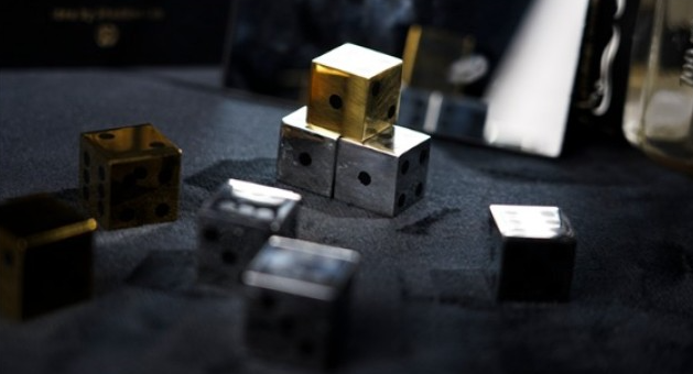 Hopping Dice by TCC Magic
