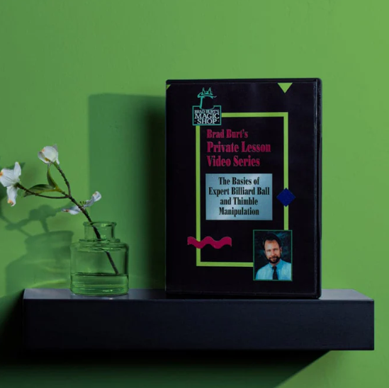 Basics Of Expert Billiard Ball And Thimble Manipulation by Brad Burt