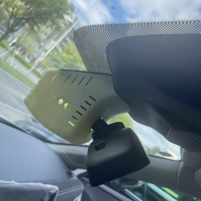 Integrated Dash Cam for 2026 Volkswagen Sagitar L