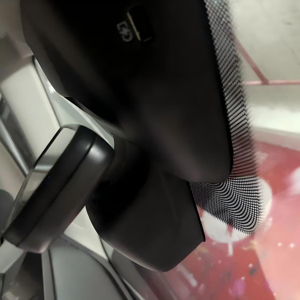 Integrated Dash Cam for Volkswagen Sagitar S 2026