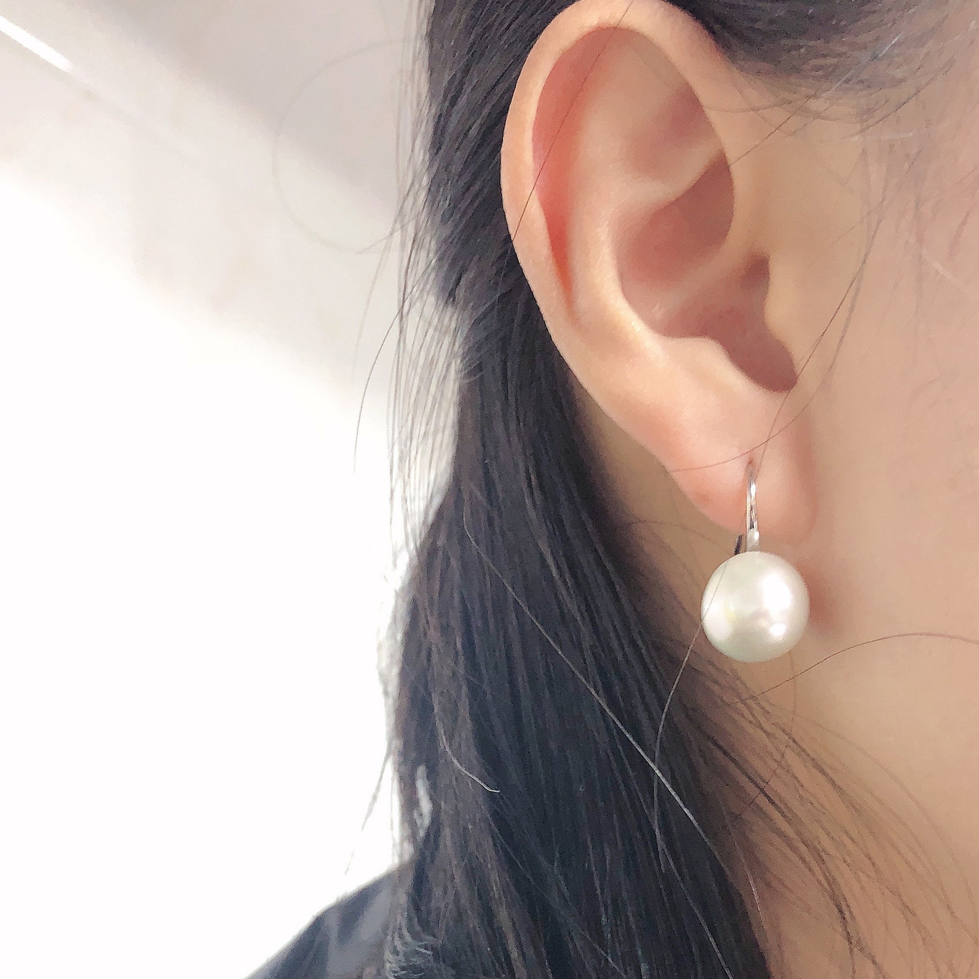 ripple pearl earrings