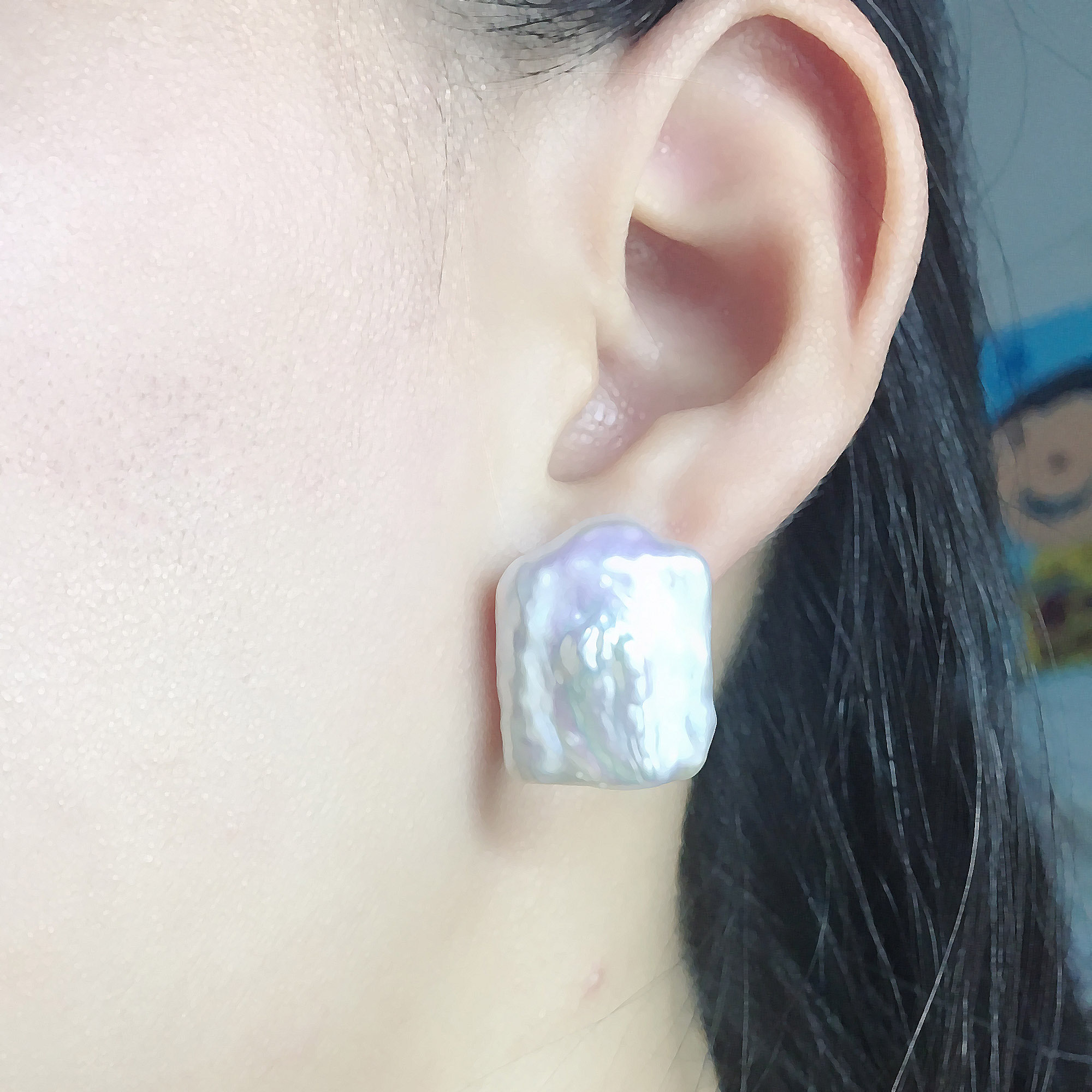 16-17mm White Rectangle Freshwater Pearl Stud Earrings