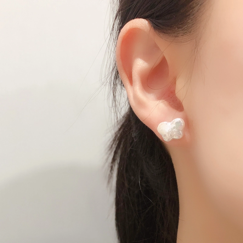 9-10mm White Color Butterfly Shape Freshwater Pearl Stud Earrings