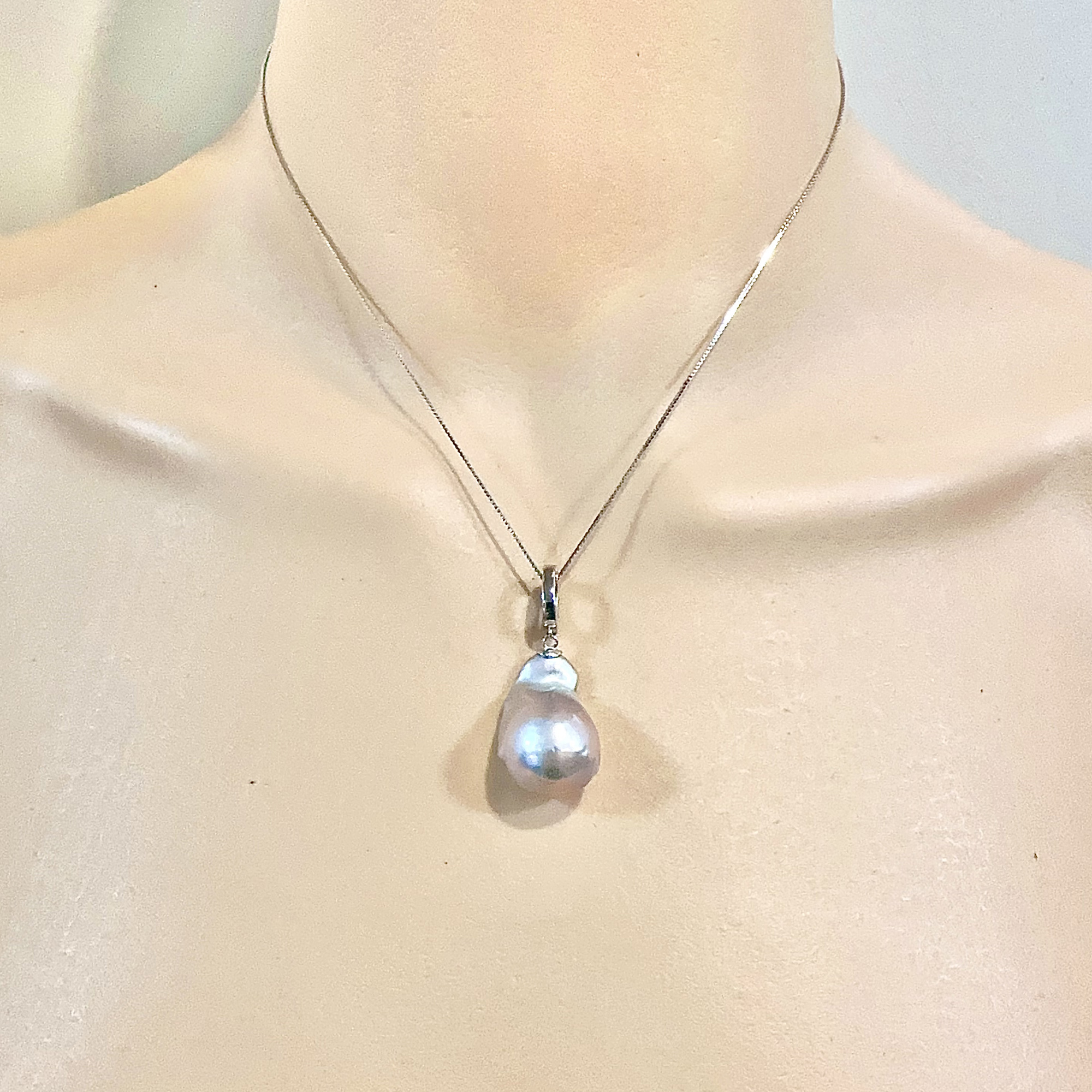 14-16mm Clip On Gray Baroque Pearl Pendant Necklace