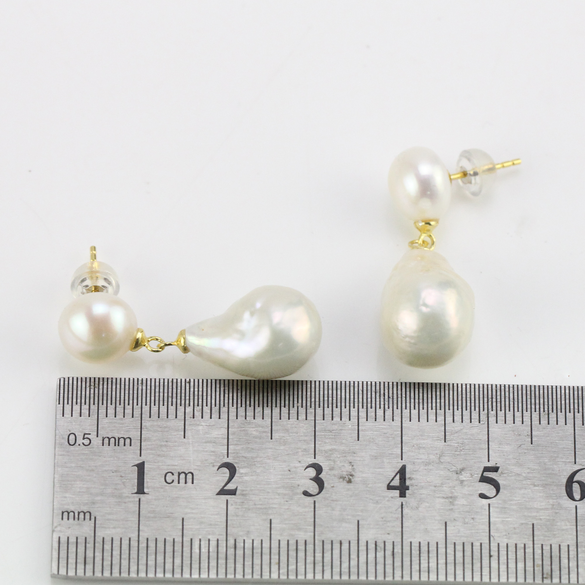 Small and Big Double pearl earrings