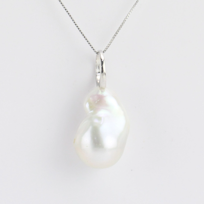 detachable pendant baroque pearl 