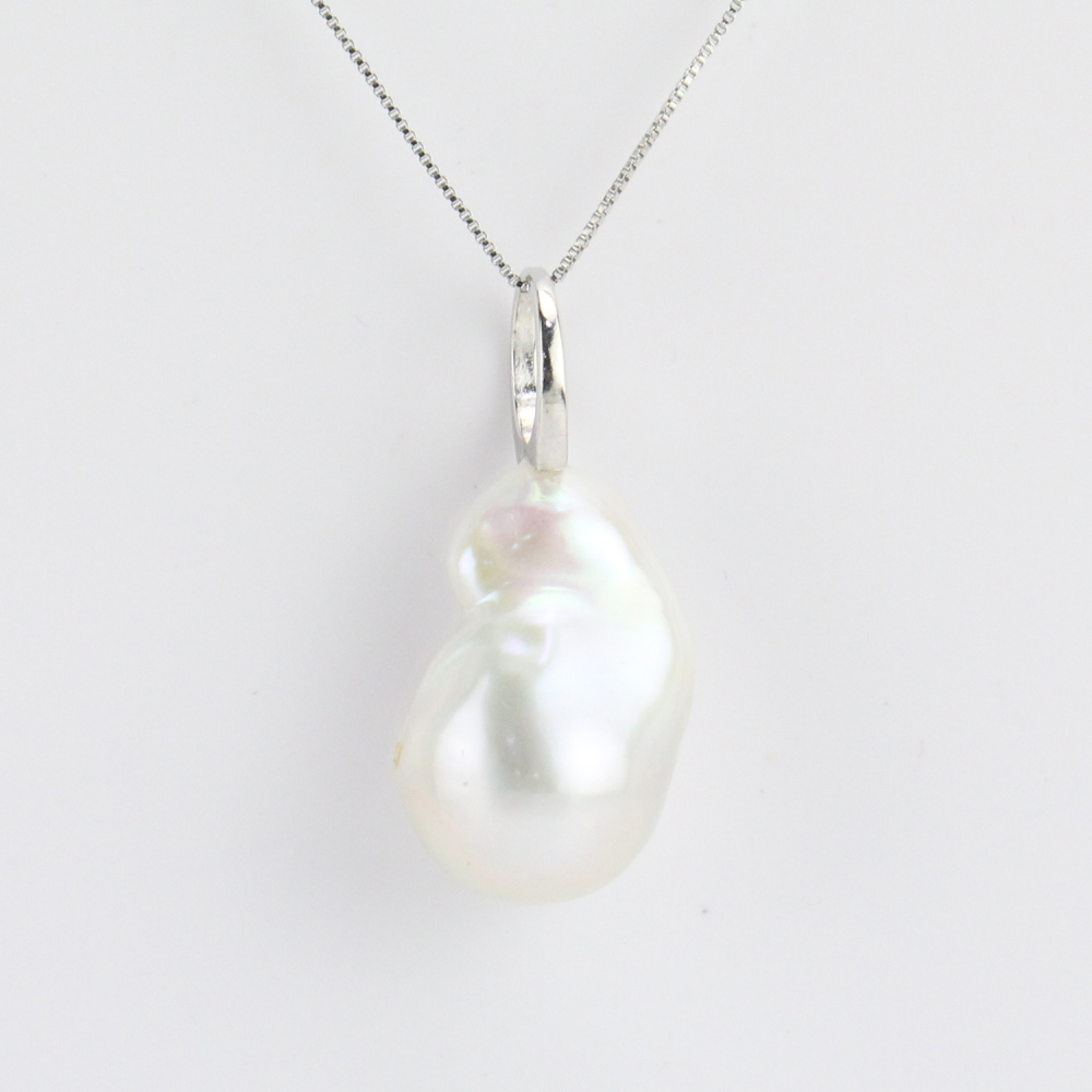 detachable pendant baroque pearl 