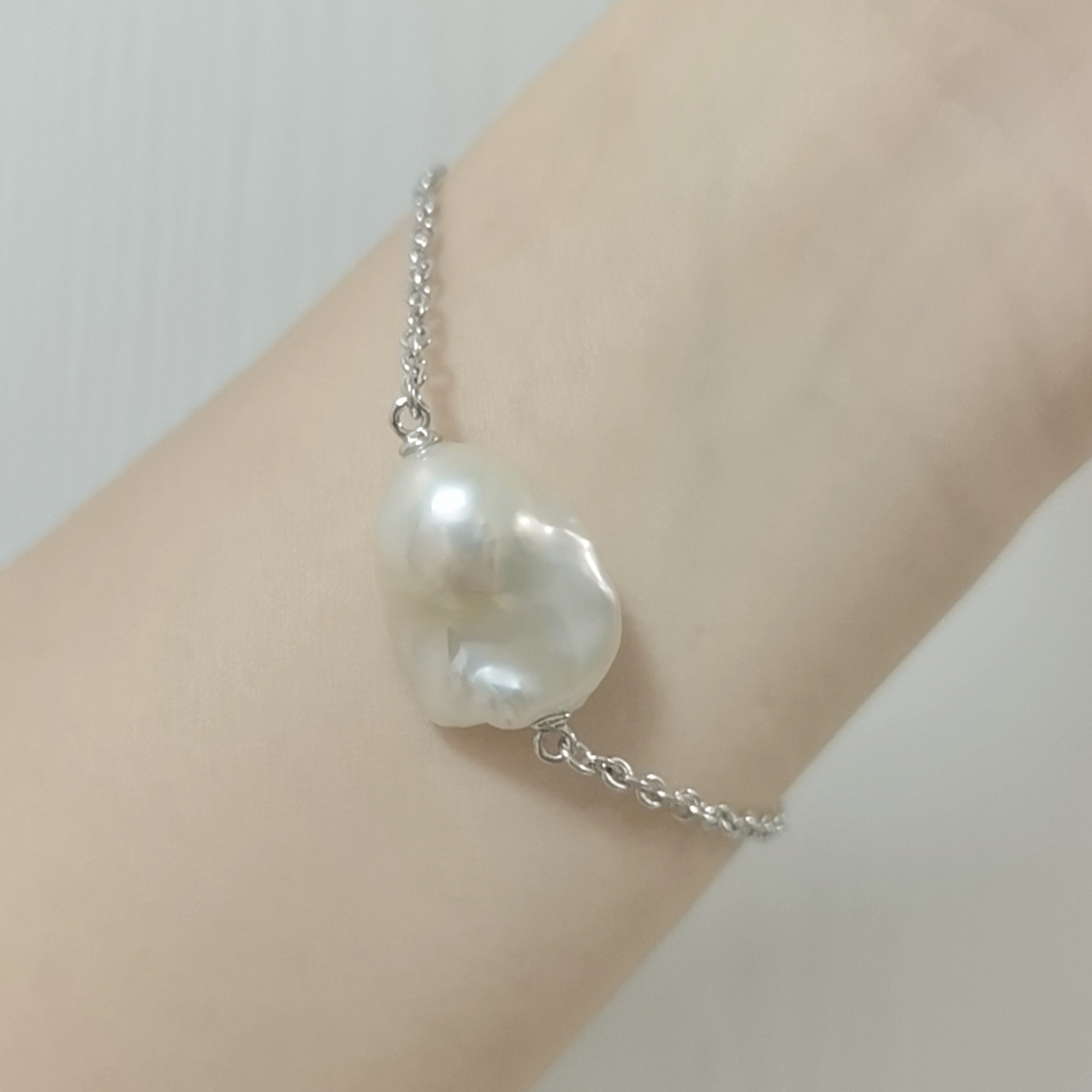 15-17mm Large White Baroque Pearl Sterling Silver Chain Bracelet