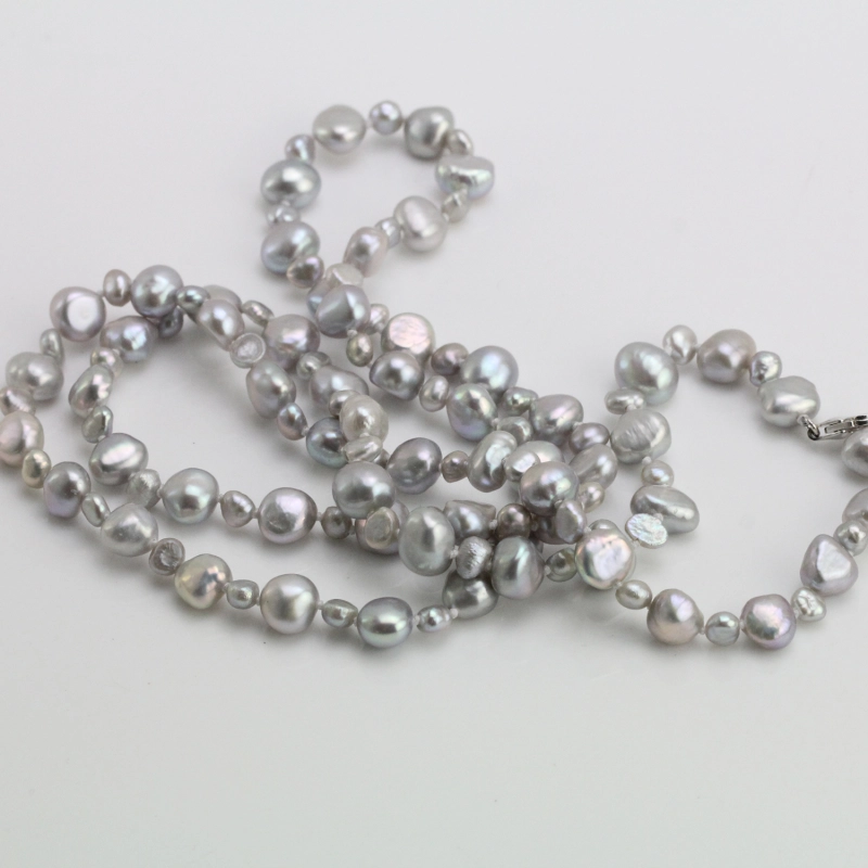 small and big pearl necklace