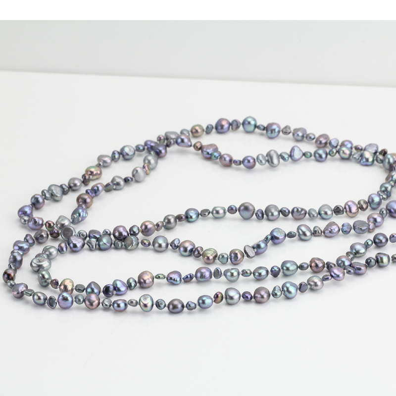 small and big pearl necklace